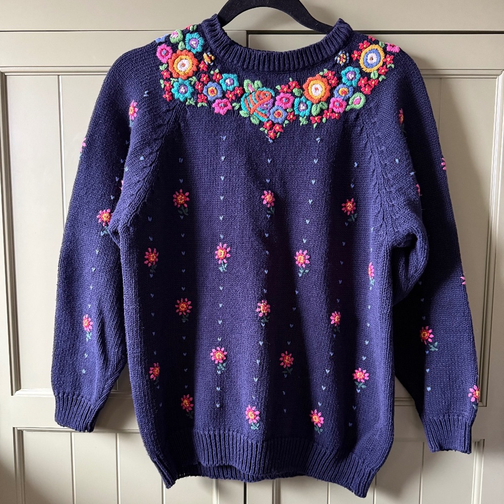 Vintage Floral Embroidered Sweater